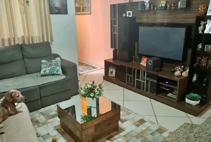 Sobrado à venda no Bairro do Chácara São João na Rua Ênio Gomes da Silva