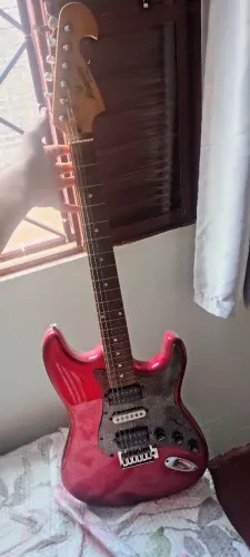 Guitarra Tagima