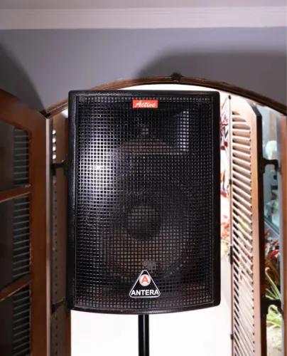 CAIXAS DE SOM ANTERA 