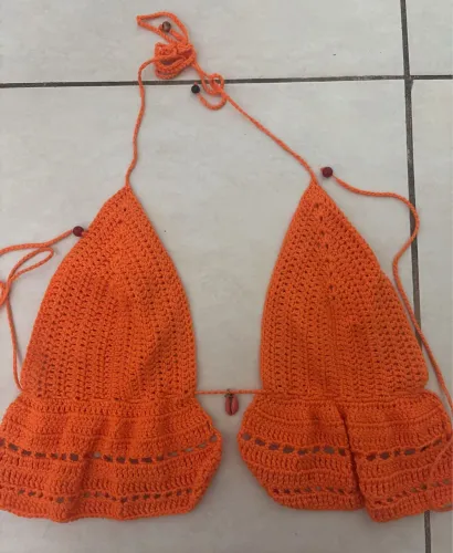 cropped de crochê laranja