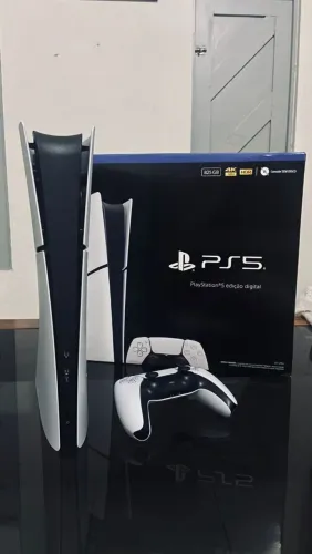 Playstation 5 Digital (praticamente novo - 2 Meses de Uso)