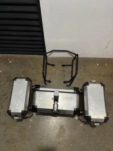 Kit Completo GIVI BMW R1200/1250 GS - Top Case 58L + Baús Laterais + Suportes