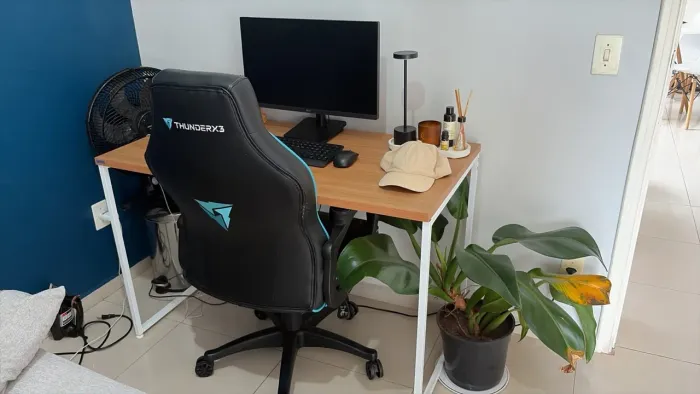 Cadeira Gamer ThunderX3 - R$ 700