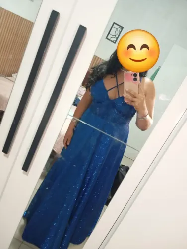 Vendo vestidos de festa