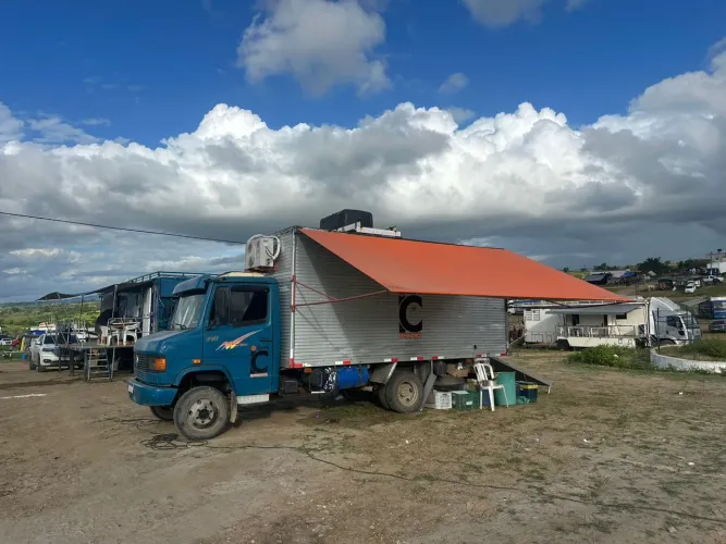 MERCEDES 710 2007 BAU