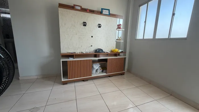Estante para tv até 60?