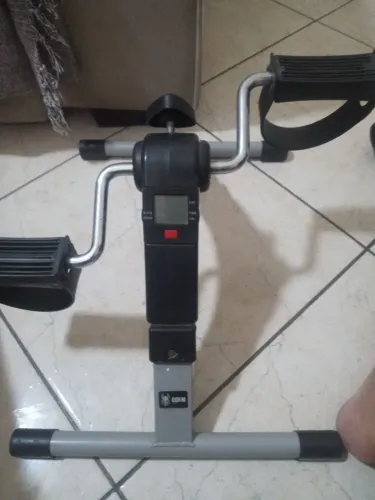 Pedalinho para exercício
