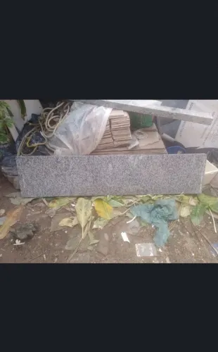 Duas bancadas por 500 reais cada uma sai no valor de 250 reais