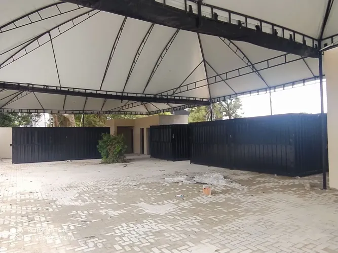 Container food park