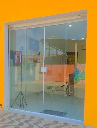 Porta de vidro para vão de 2020x2100