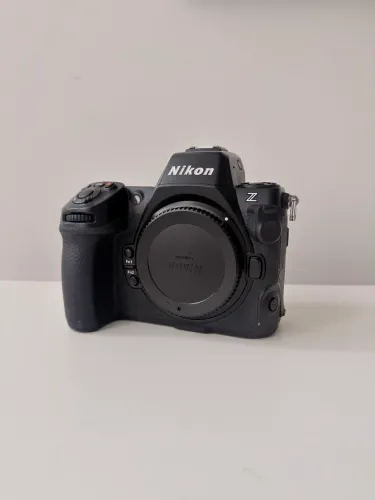 Camera Nikon Z8