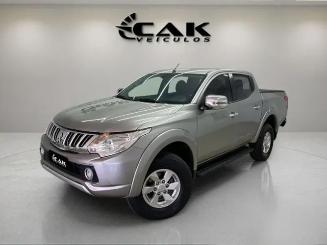 Mitsubishi L200 HPE 2.5 8V 95cv/118cv Tb-ic Diesel 2018
