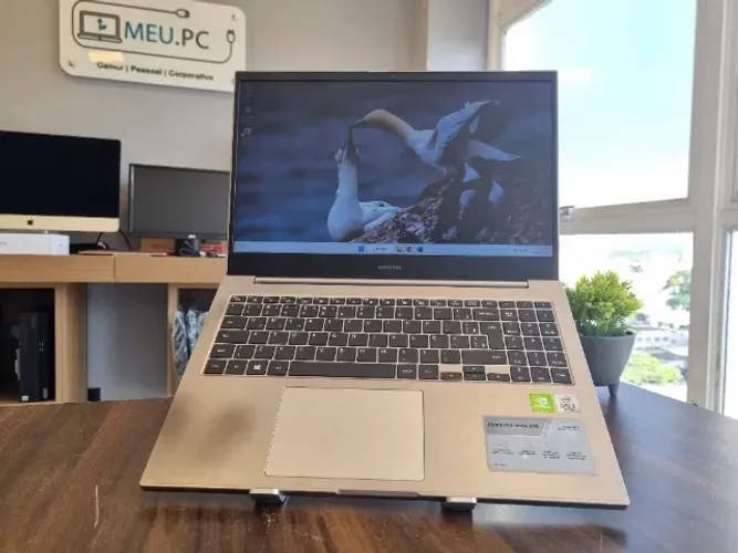 Notebook Samsung Book X40 NP550XCJ-XP - Core i5 | 10ª geração | 256GB SSD | 8GB DDR4 | 15,