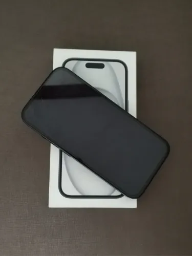 iPhone 15