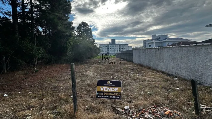 Terreno com 530,40m² - Areias - São José - SC