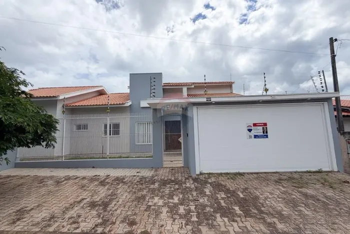 Casa Térrea em Cruzeiro do Oeste: Conforto, Exclusividade e Localização Privilegiada