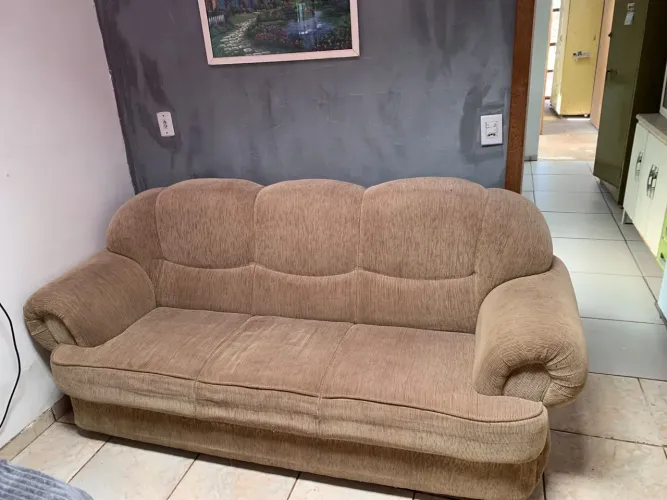 SOFA IMPECÁVEL SEM DANOS