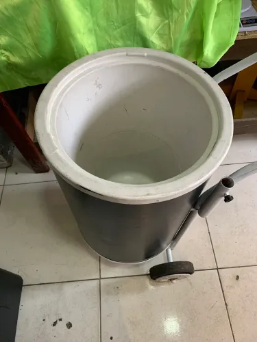 Cooler com rodinha