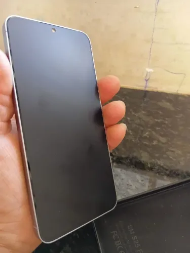 Samsung S25 fe 2 meses de uso