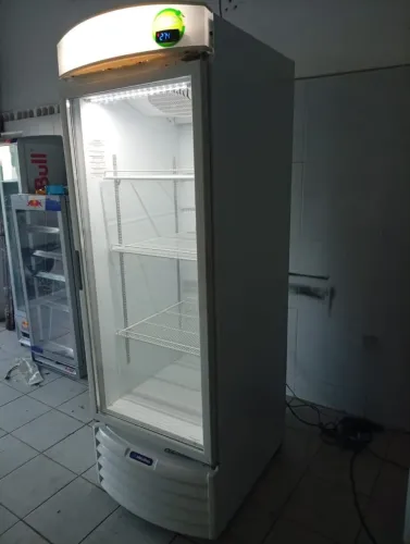 EXPOSITORA SEMI NOVO 500 LITROS