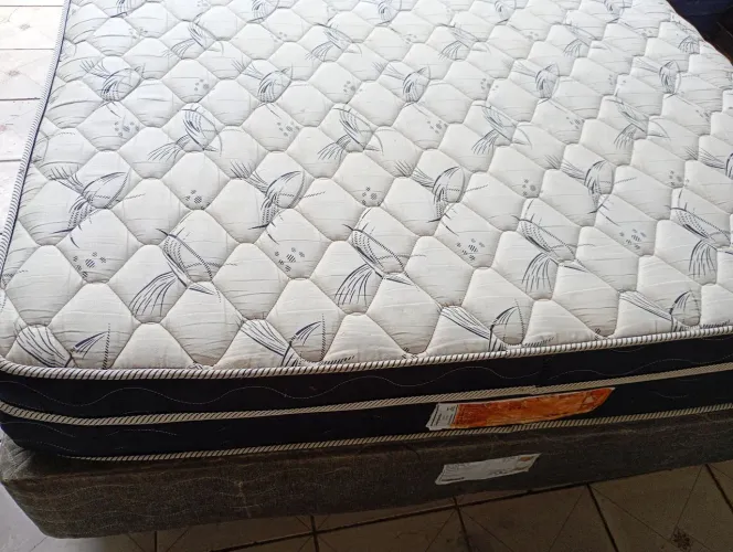 Cama box casal