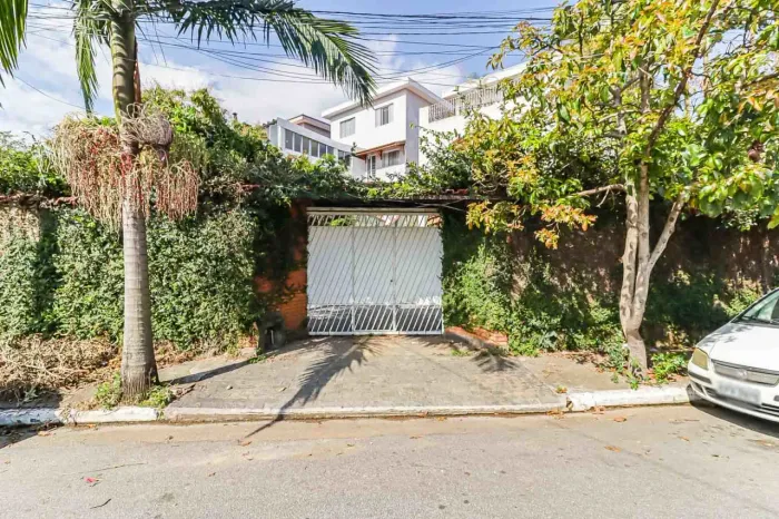 Loja na Rua João Alves de Torres, 652 100 m²