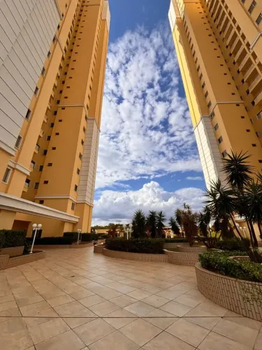 apartamento para alugar com sacada 3 suítes armários planejados jardim aclimação