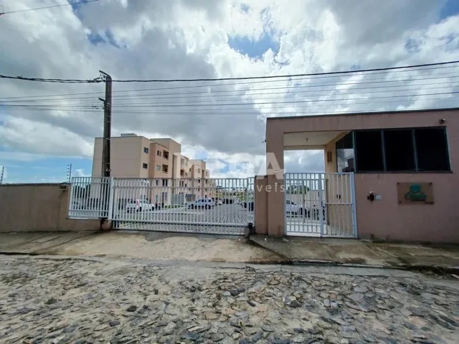 Apartamento com 2 quartos no bairro Paumirim em Caucaia, CE