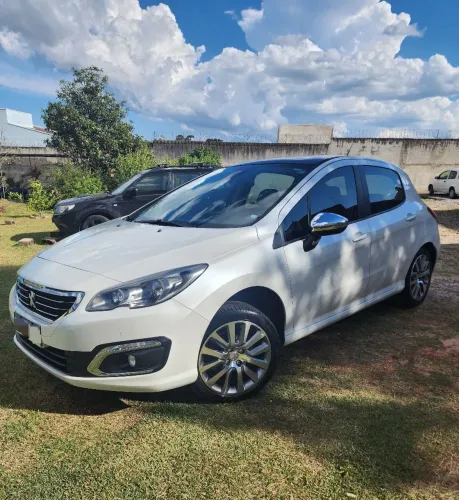 Peugeot 308 Roland Garros 1.6 TB Flex 16V 5P AUT 2018