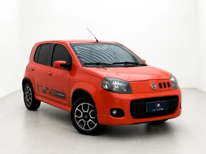 Fiat Uno Sporting 1.4 EVO Fire Flex 8V 4P 2012