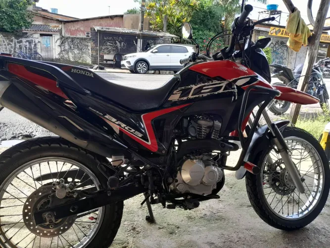 Vendo Honda broz 
