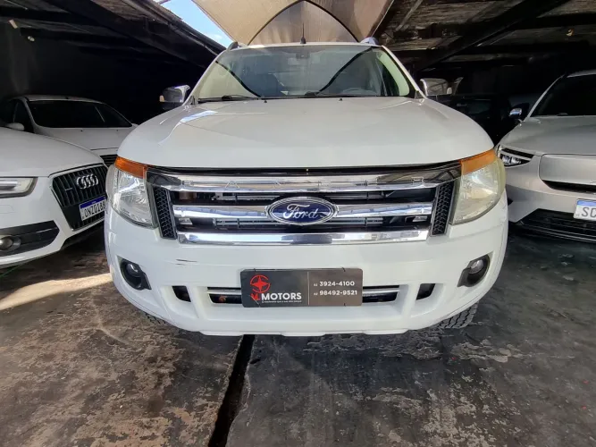 Ford Ranger Limited 3.2 20V 4X4 CD Aut. Dies. 2013