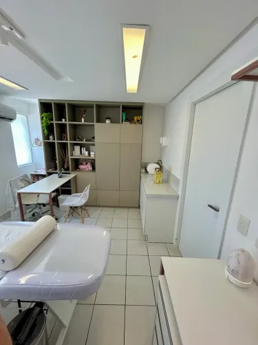 SUBLOCAÇÃO de Sala Profissional em Miramar