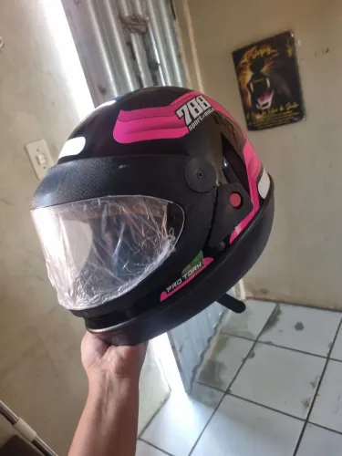 Vendo capacete Pro Tork 