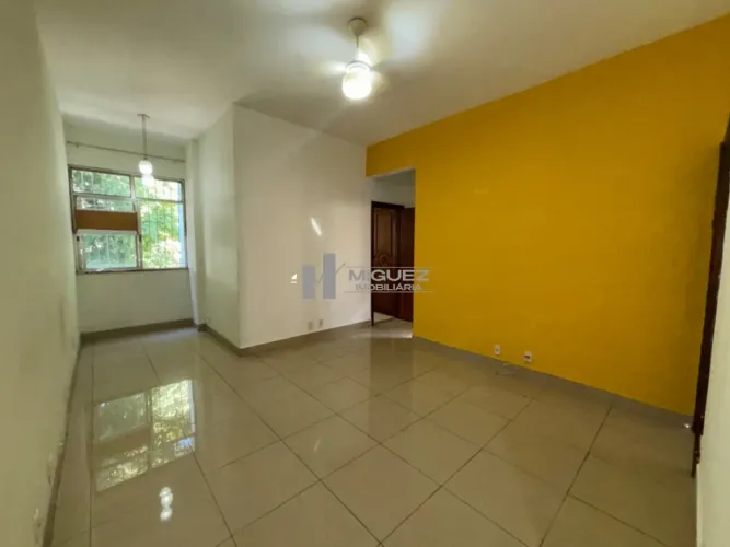 Apartamento à venda Grajaú rua engenheiro richard 2 quartos com vaga no condomínio 80m²