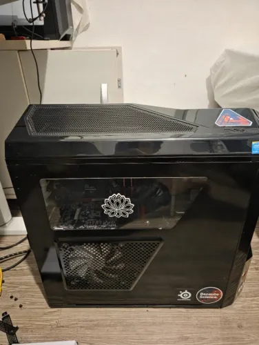 Gabinete NZXT 410 phantom (APENAS gabinete)