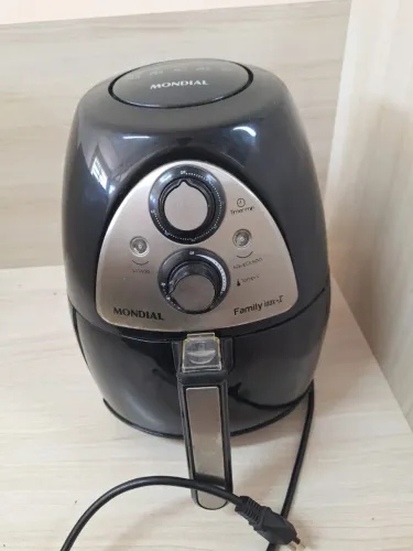 AirFryer Mondial (PARA RETIRAR PEÇAS)