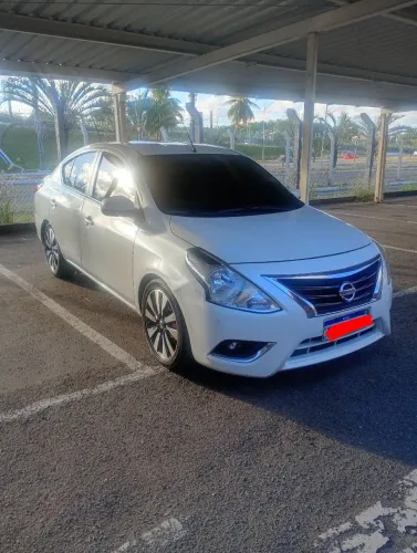 Nissan Versa 1.0 12V Flexstart 4P Mec. 2020