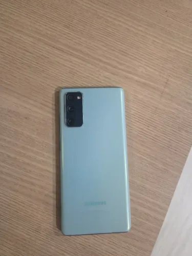 Celular Samsung galáxia s20