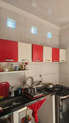 2 armários de cozinha
