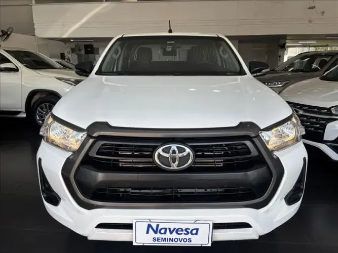 Toyota Hilux CD 4X4 2.8 Diesel Mec. 2024