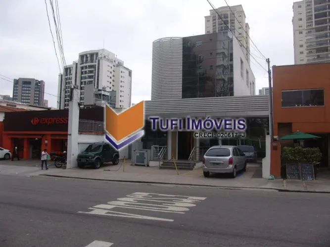 Imóvel Comercial na Rua Verbo Divino - Chácara Santo Antônio