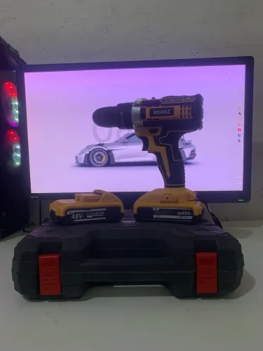 Furadeira e Parafusadeira 21V a Bateria com Maleta Completa