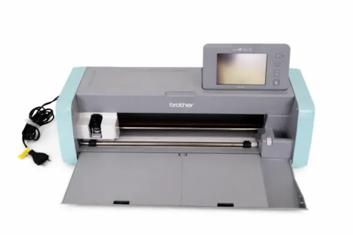 Máquina Para Recorte C/scanner Scanncut 110v Sdx125 Brother