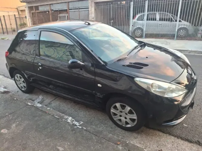 Peugeot 207 XR 1.4 Flex 8V 3P 2009