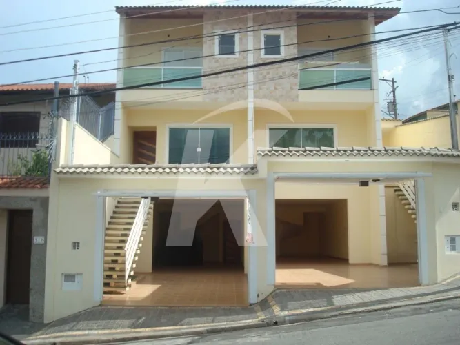 Sobrado no Tremembé, 140 m², 3 suítes, 4 vagas