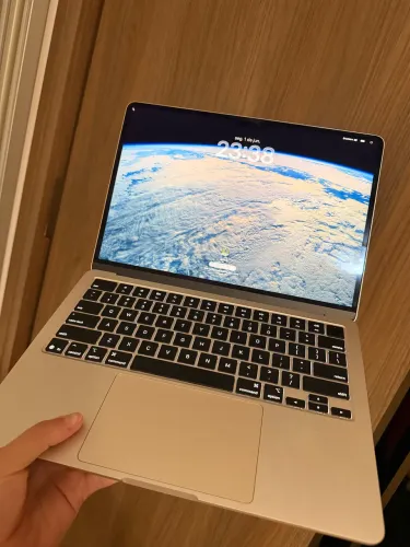 Macbook Air M4 16/256gb Garantia out/26
