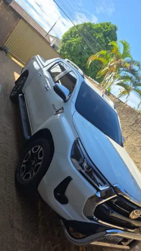 Toyota Hilux CD SRX 4X4 2.8 TDI 16V Diesel Aut. 2022