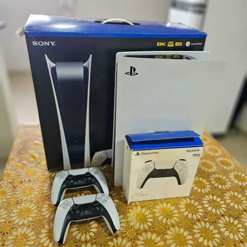 PlayStation 5 seminovo + e controles tudo funcionando e com nota fiscal