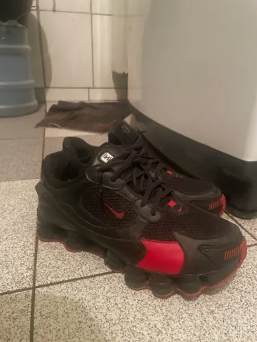 Nike 12 mola